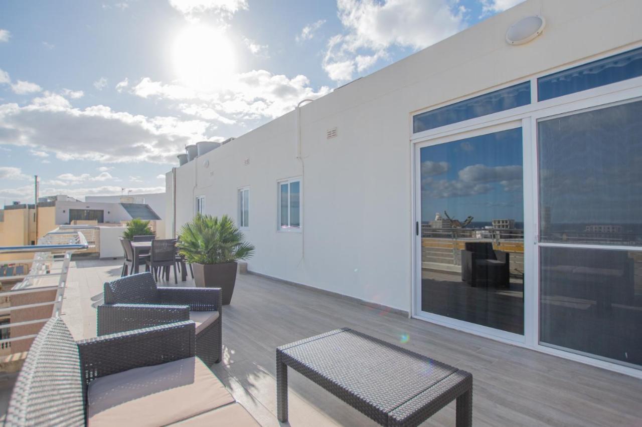Kernice Penthouse With Sea And Country Views Of Xghajra Exterior foto